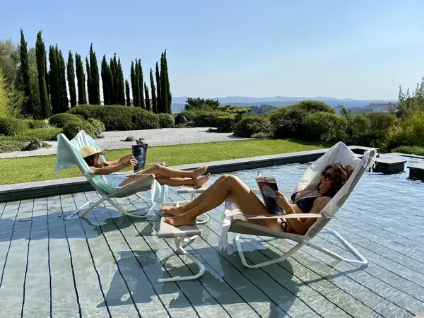 Lecture sur fond mobile